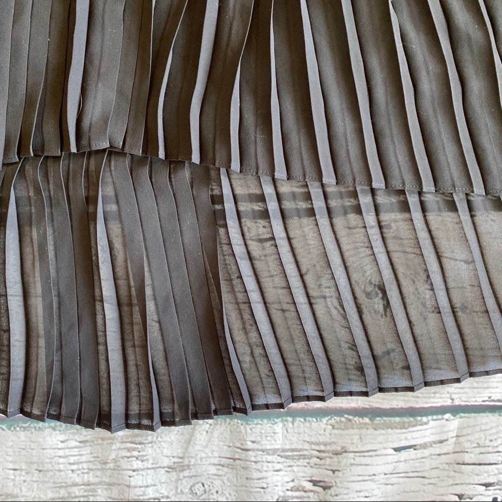 High-Low pleated Michael Kors skirt - Picture 2 of 4